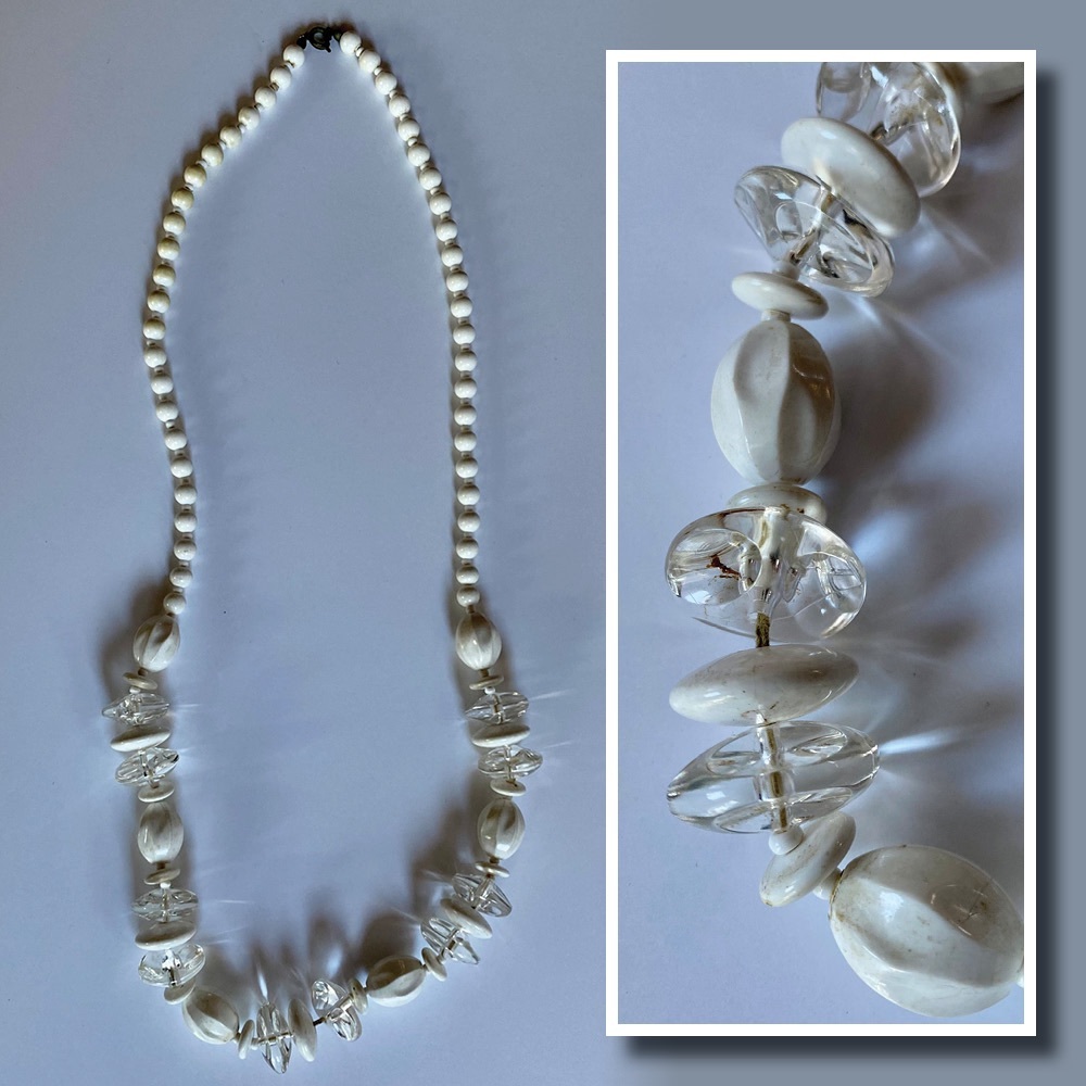 Vintage white beaded necklace, 80s vibe